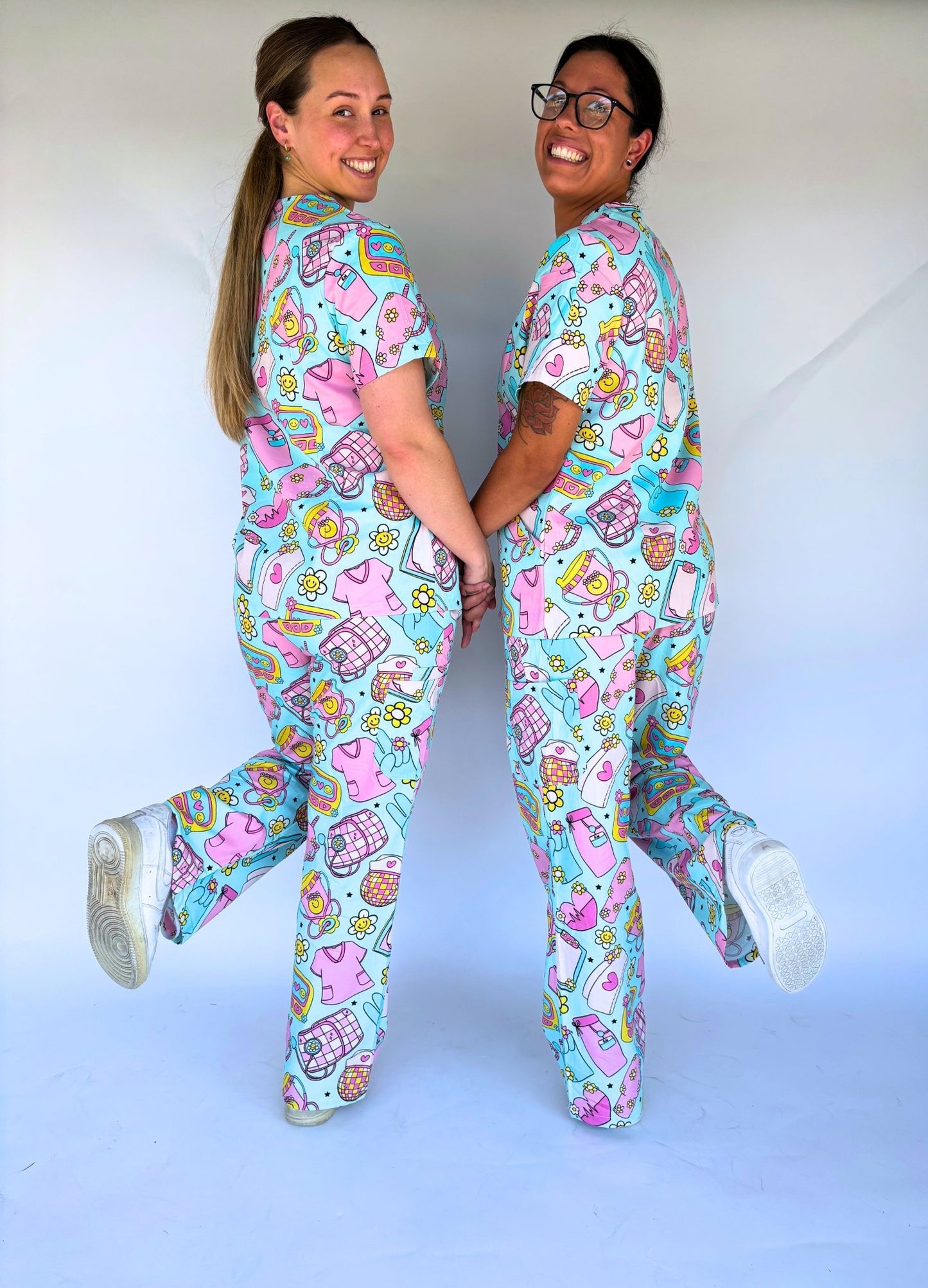 Vitals & Vibes Scrub set